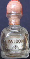 Tequila Patrón
reposado
100% puro de agave
40%