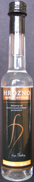 Hrozno
Muškát Ottonel
exkluzívny rad pravých ovocných destilátov pre náročných
fruit Distillery
42,3%