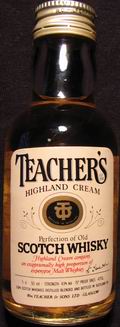 Teacher`s
highland cream
perfection of old scotch whisky
Highland Cream contains an exceptionally high proportion of expensive Malt Whiskies
43%