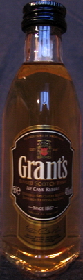 Grant`s
five generations of whisky making
blended scotch whisky
ale cask reserve
finished in specially selected Edinburgh strong ale casks
since 1887
Wiliam Grant & Sons
matured, blended and bottled by Wiliam Grant & Sons limited, Dufftown, Banffshire, Scotland
40%