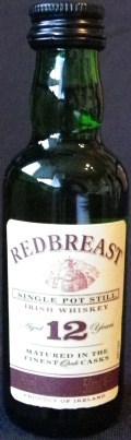 Redbreast
Single Pot Still
Irish Whiskey
Aged 12 Years
matured in the finest oak casks
product of Ireland
distilled, bottled and matured at Midleton Distillery, Midleton, Co. Cork, Ireland
40%