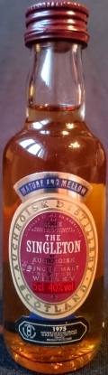 The Singleton
of Auchroisk
mature and mellow
Auchroisk Distillery
Banffshire, Scotland
Single Malt Scotch Whisky
1975
importé par soved, France
produit en Ecosse
40%