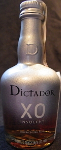 Dictador
XO
Insolent
Solera System Rum
Destilería Colombiana, Limitada Via Mamonal, Cartagena de Indias, Colombia
destilát z cukrovej melasy
Kolumbia
40%