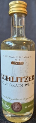 Schlitzer
Single grain whisky
Von hand gemacht
Seit 1585
Klassisch
Schlitzer Destillerie
40%