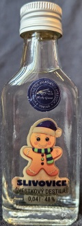 Slivovice
Švestkový destilát
Vypáleno na Valašských stráních
Janová
ovocný destilát
Velký Grunt s.r.o. Vsetín
48%