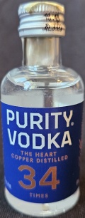 Purity vodka
The heart copper distilled
34
times
Signature 34 edition organic vodka
Handcrafted in Sweden
Imported by Purity USA Manhasset, NY.
Bottled by Toorank, Zevenaar, NL.
Certified organic by Kiwa Sverige AB.
Product of Sweden
distilled from grain
40%