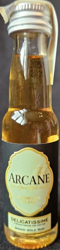 Arcane
The art of pure fresh cane
Mauritius Island
Delicatissime
A delicate premium pure cane rum
Grand Gold Rum
Product of Mauritius
6
bottled by: 1423 ApS, Denmark
41%