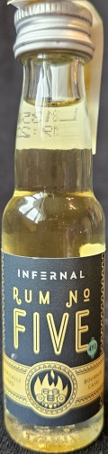 Internal
Rum No Five
4YO
Tropically aged
Bourbon casks
Product of Guatemala
18
bottled by: 1423 ApS, Denmark
40%