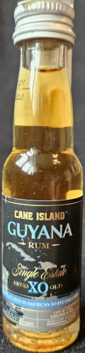 Cane Island
Guyana
Rum
Single Estate
extra XO old
well matured in american white oak casks
Distillery name D.D.L.
Product of Guyana
16
bottled by: 1423 ApS, Denmark
43%