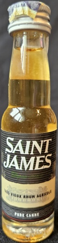 Saint James
Trės vieux rhum agricole
Pure canne
Product of Martinique
20
bottled by: 1423 ApS, Denmark
43%