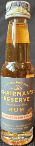 Chairman`s
Reserve
Finest Saint Lucia
Rum
The Forgotten Casks
Saint Lucia Distillers
Inspired by casks discovered after a historic fire
Art of blending
Product of St. Lucia
23
bottled by: 1423 ApS, Denmark
40%