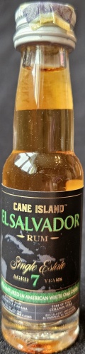 Cane Island
El Salvador
Rum
Single Estate
aged 7 years
well matured in american white oak casks
Distillery name Ingenio La Cabana
Product of El Salvador
15
bottled by: 1423 ApS, Denmark
43%
