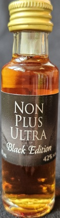 A.H.Riise
Non Plus Ultra
Black Edition
2023/6
Superior spirit drink made from premium matured rum
42%