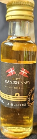 A.H.Riise
Royal
Danish Navy
1838
2023/12
Superior spirit drink made from premium matured rum
40%