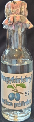 Nagytárkányi
szilva pálinka
52%