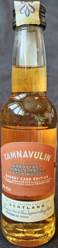 Tamnavulin
The mill on the hill
Speyside single malt scotch whisky
Sherry cask edition
Matured in american oak barrels and finissed by three different types of sherry cask
Distilled, matured & bottled in Scotland, Tamnavulin Distillery, Ballindalloch, Banfshire
40%
(10cl)