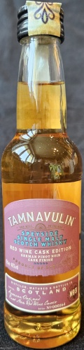 Tamnavulin
The mill on the hill
Speyside single malt scotch whisky
Red wine cask edition
German pinot noir cask finish
Distilled, matured & bottled in Scotland, Tamnavulin Distillery, Ballindalloch, Banfshire
40%
(10cl)