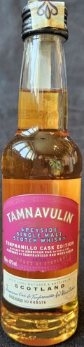 Tamnavulin
The mill on the hill
Speyside single malt scotch whisky
Tempranillo cask edition
Matured in american oak barrels and finissed by tempranillo red wine casks
Distilled, matured & bottled in Scotland, Tamnavulin Distillery, Ballindalloch, Banfshire
40%
(10cl)