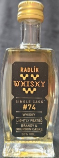 Radlík Whisky
Single cask
#74
Whisky
Lightly peated
Brandy & bourbon casks
50%