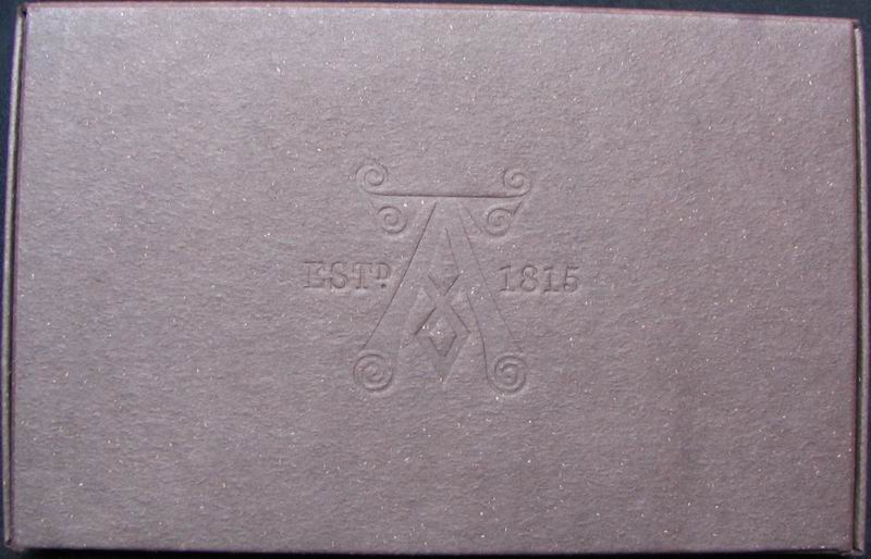 The Story of Peat and Islay Malt
A Balanced View
by Jim Murray
produced by Ardbeg distillery Ltd
an authoritative pocket guide to peat accompanied by
4 x 5cl miniatures of Ardbeg Islay single malt scotch whisky
limited first edition
Taste the Difference
1 x 5cl / 46%vol. miniature of Ardbeg ten years old
1 x 5cl / 40%vol. miniature of Ardbeg 17 years old
1 x 5cl / 54,2%vol. miniature of Ardbeg Uigeadail
1 x 5cl / 52,6%vol. miniature of Ardbeg Kildalton