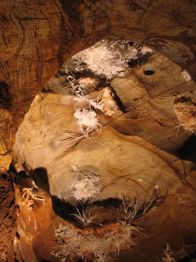 Ochtinsk� aragonitov� jasky�a